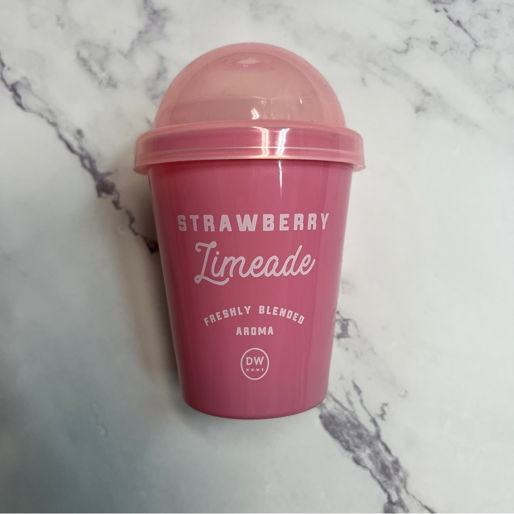DW Home Candle “Sips” Collection - MINI Strawberry Limeade